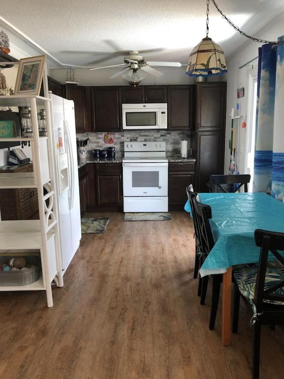 Bayside 1St Floor Oc 2 Br/1Ba Pool Condo Close To Jolly Roger/Convention Center Ocean City Exterior photo